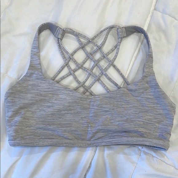 Lululemon Free to Be Wild Bra - Picture 1 of 3